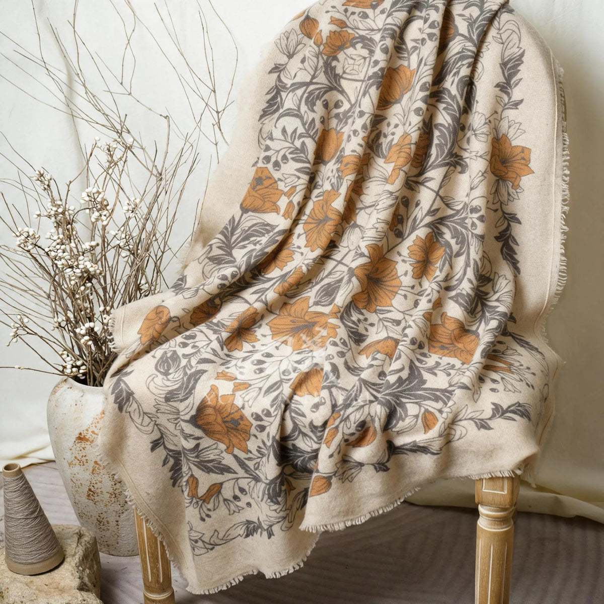 Heritage Lily – 100% Cashmere Square Shawl | 26-Count Knit | 110g