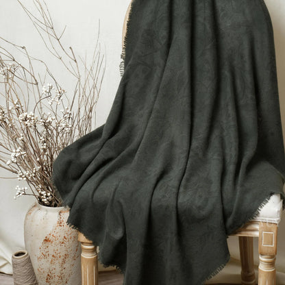 Heritage Lily – 100% Cashmere Square Shawl | 26-Count Knit | 110g