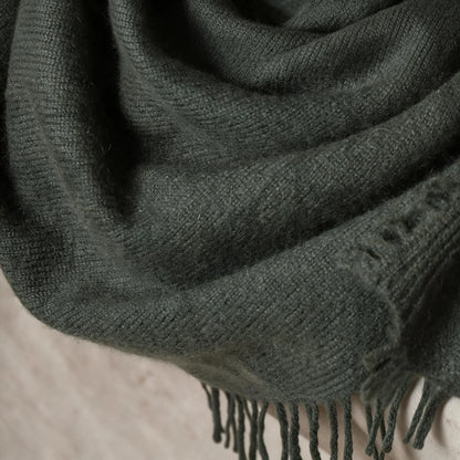 Heritage Lily – 100% Cashmere Square Shawl | 26-Count Knit | 110g
