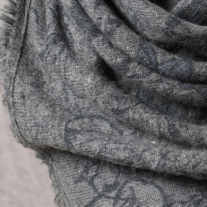 Heritage Lily – 100% Cashmere Square Shawl | 26-Count Knit | 110g