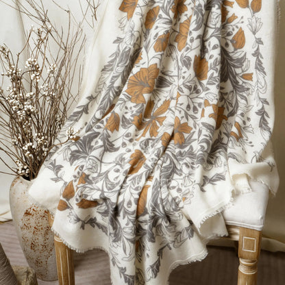 Heritage Lily – 100% Cashmere Square Shawl | 26-Count Knit | 110g