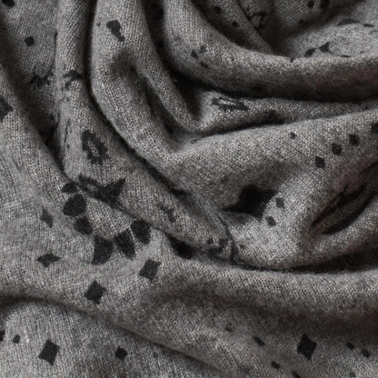 Heritage Paisley – 100% Cashmere Square Scarf | 26-Count Knit | 110g