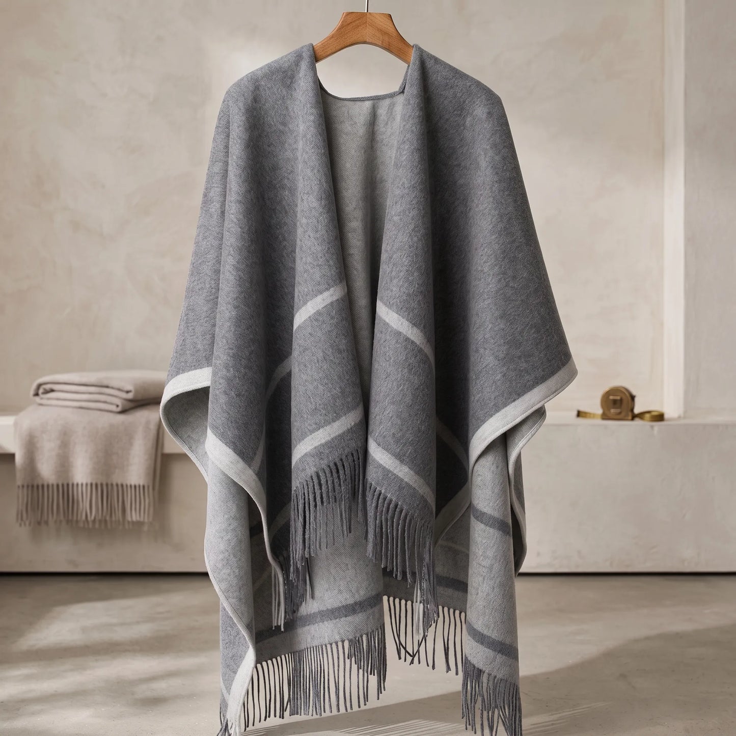 Hampton Heritage – 100% Lambswool Shawl Wrap | 630g