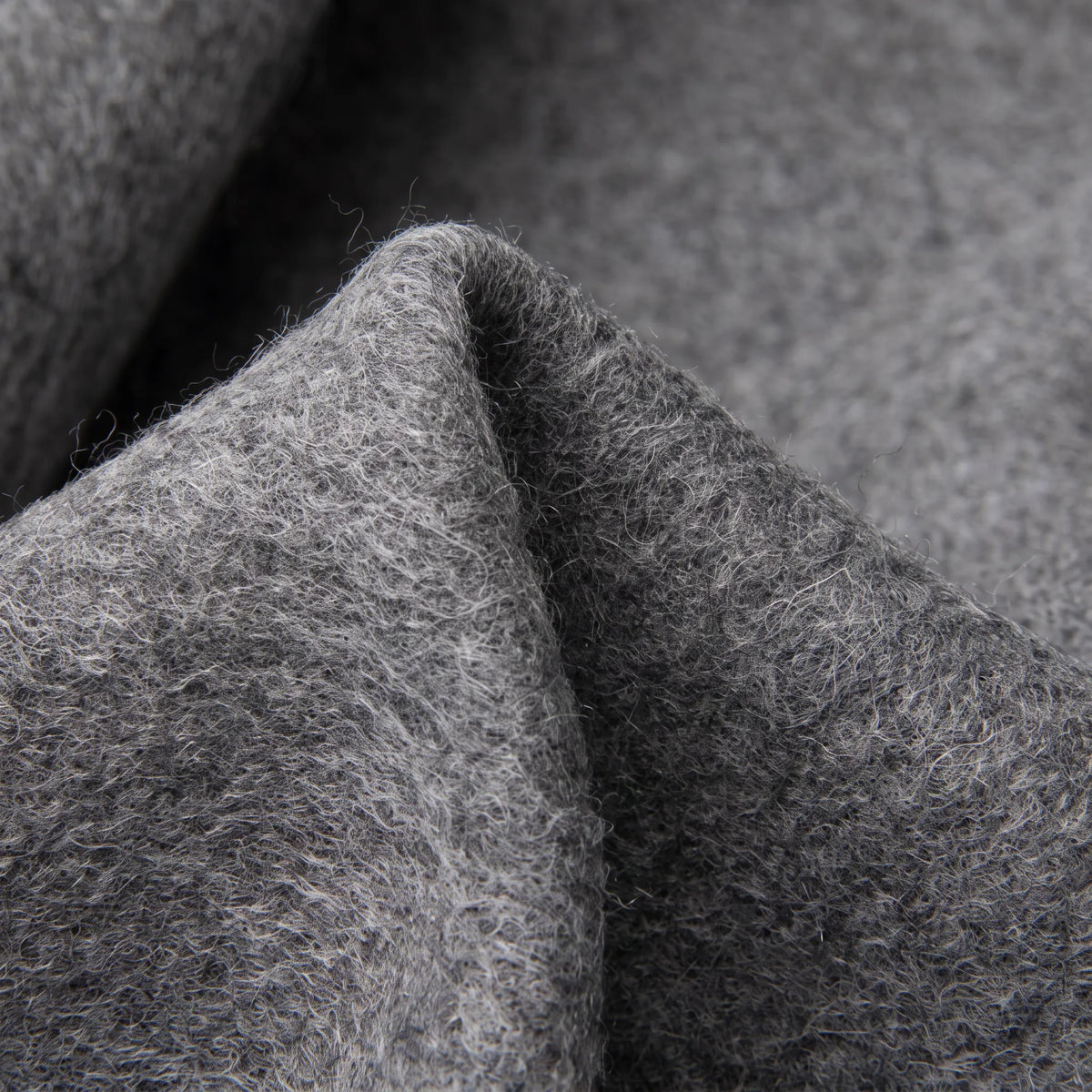 Hampton Heritage – 100% Lambswool Shawl Wrap | 630g