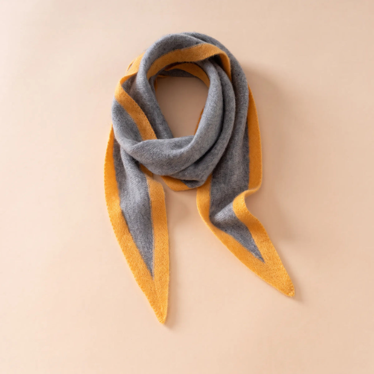 Savile Contrast – Brushed 100% Cashmere Triangle Scarf