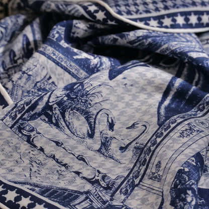 St James's Swan – Double-Sided 70% Wool 30% Silk Scarf