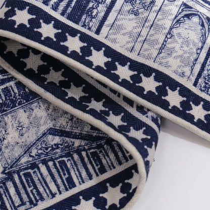 St James's Swan – Double-Sided 70% Wool 30% Silk Scarf