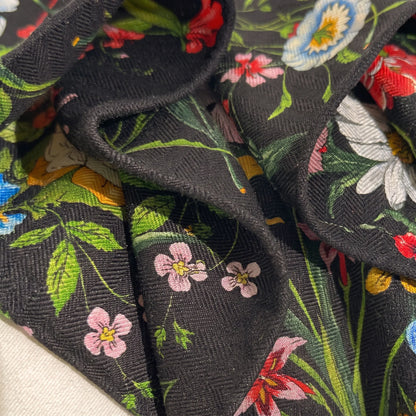 Kensington Garden – Double-Sided 70% Wool 30% Silk Scarf