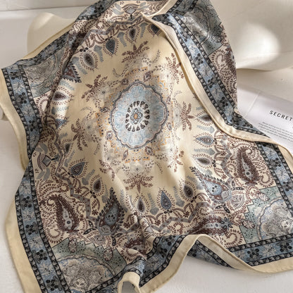 Belgravia Paisley – Double-Sided 70% Wool 30% Silk Scarf