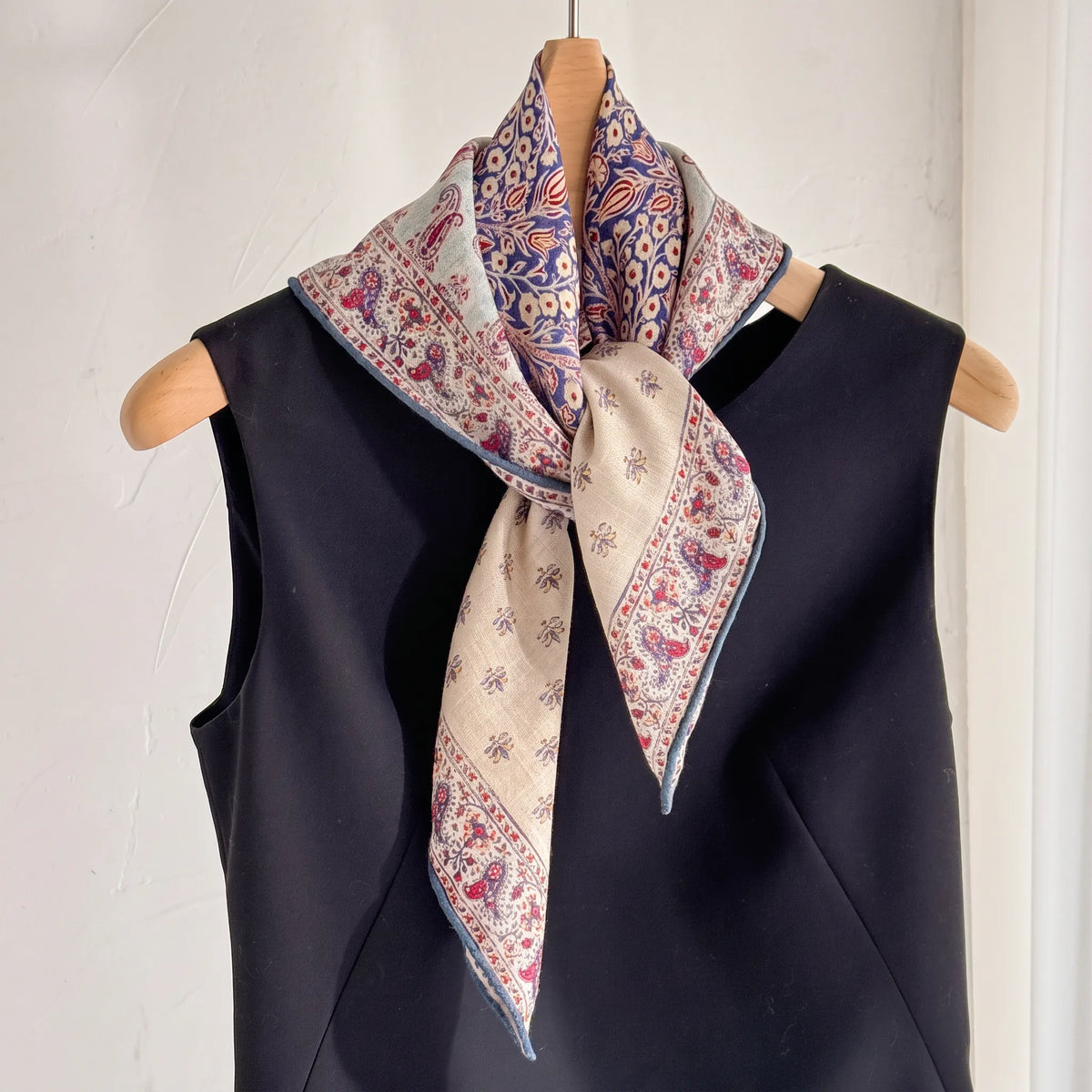 Chelsea Heritage – Double-Sided 70% Wool 30% Silk Scarf