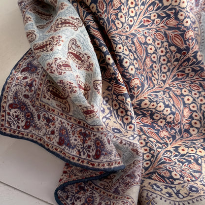 Chelsea Heritage – Double-Sided 70% Wool 30% Silk Scarf