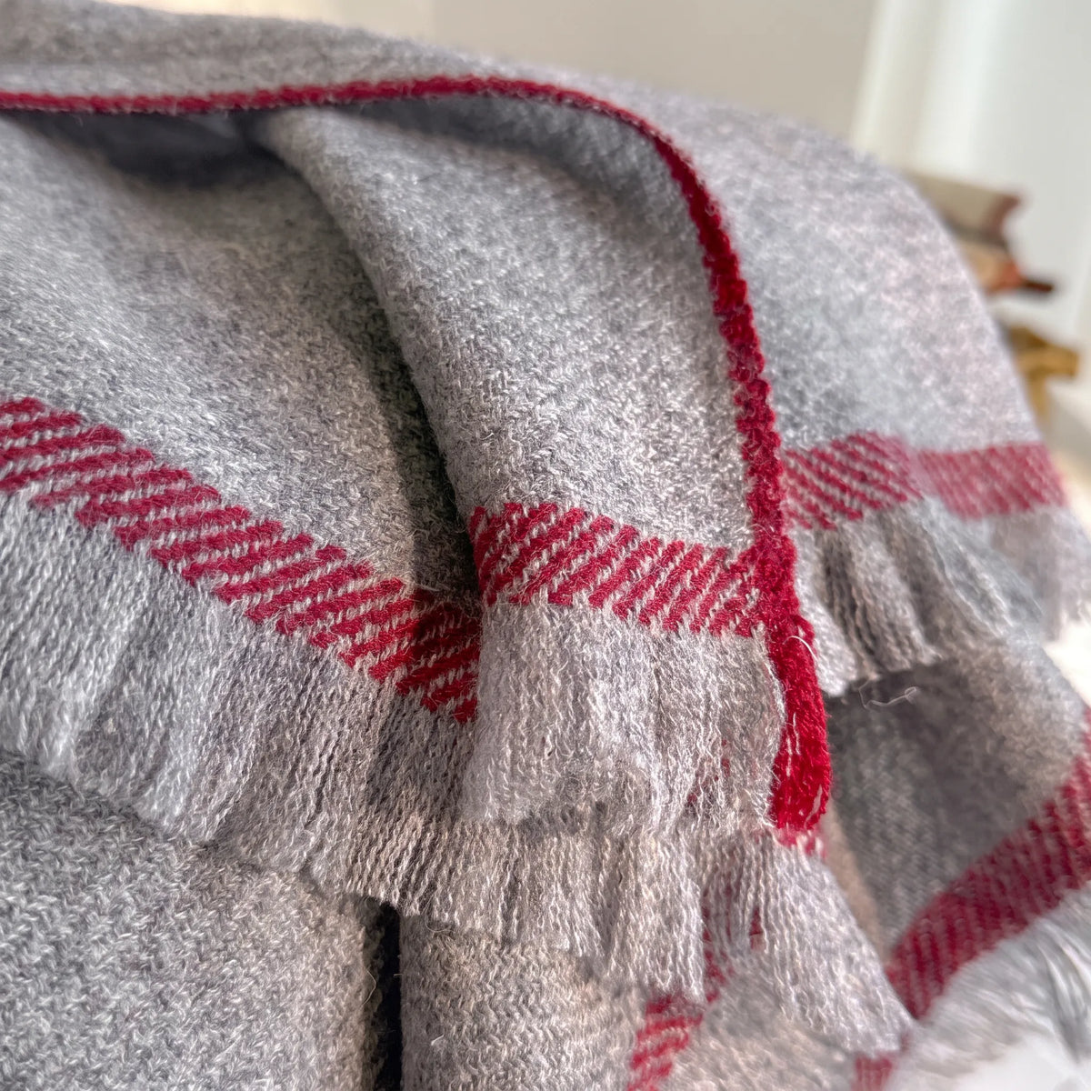 Bloomsbury Wool Wrap – 100% Wool Shawl Scarf
