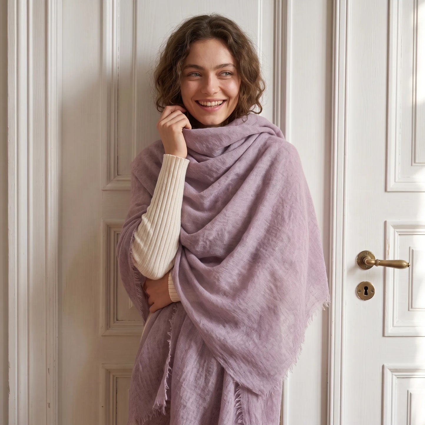 Cloud Ripple – 100% Cashmere Travel Shawl | Ultra-Fine
